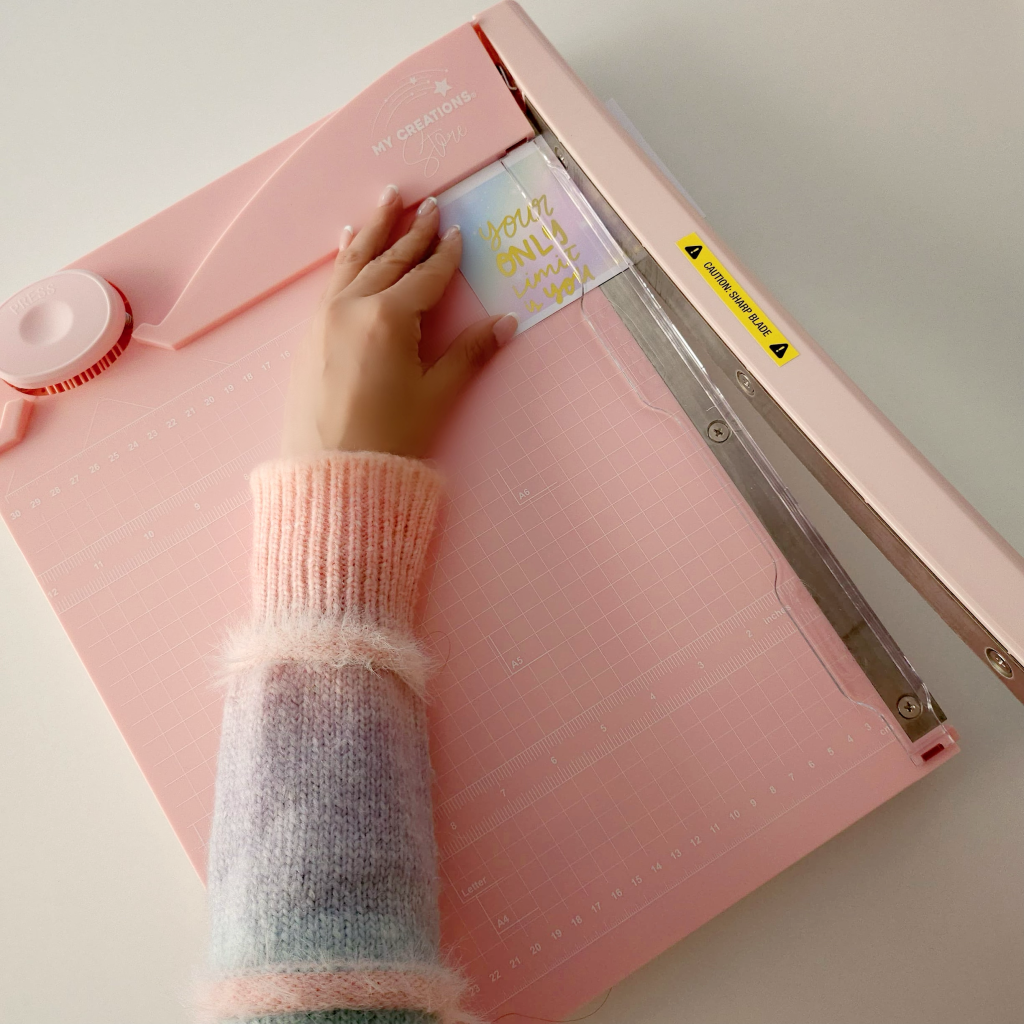 Paper cutter 2 in 1